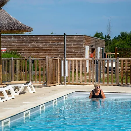 Seasonova Le Plan D'eau * Saint-Yrieix-sur-Charente