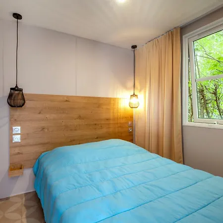 Camping Seasonova Le Plan D'eau *